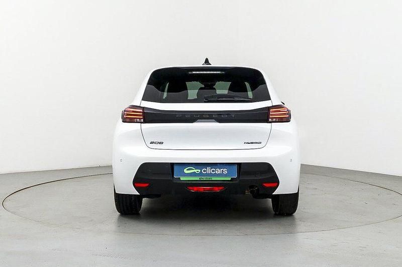 Usado Peugeot 208 Allure 101 CV (74 kW) 2025 Blanco Utilitario