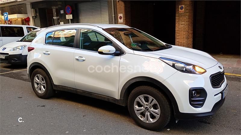 Usado Kia Sportage 132 CV (97 kW) 2017 Blanco SUV