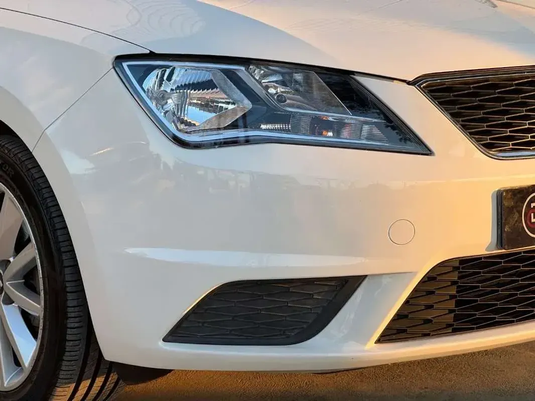 Usado Seat Toledo Style 90 CV (66 kW) 2014 Blanco Utilitario