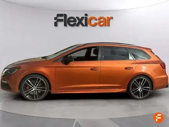 Usado Seat Leon CUPRA 300 CV (220 kW) 2018 Naranja Familiar