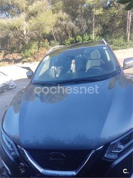 Usado Nissan Qashqai N-Connecta 140 CV (102 kW) 2019 Gris / plata SUV