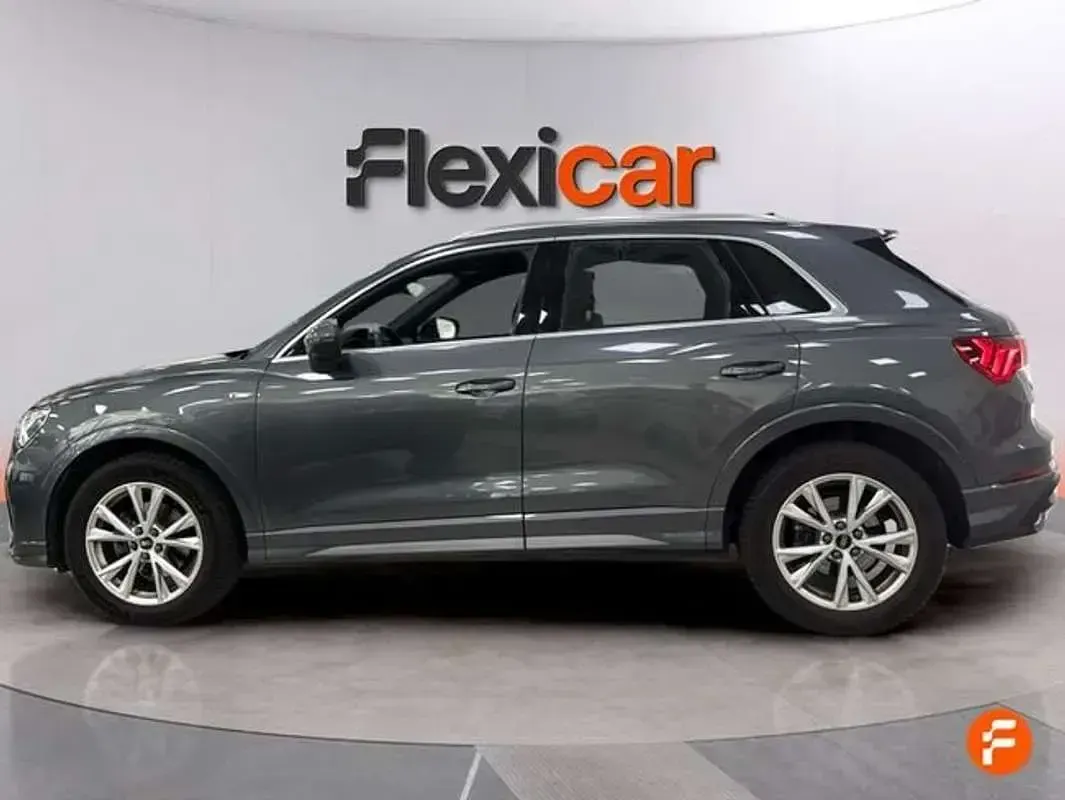 Usado Audi Q3 150 CV (110 kW) 2022 Gris SUV