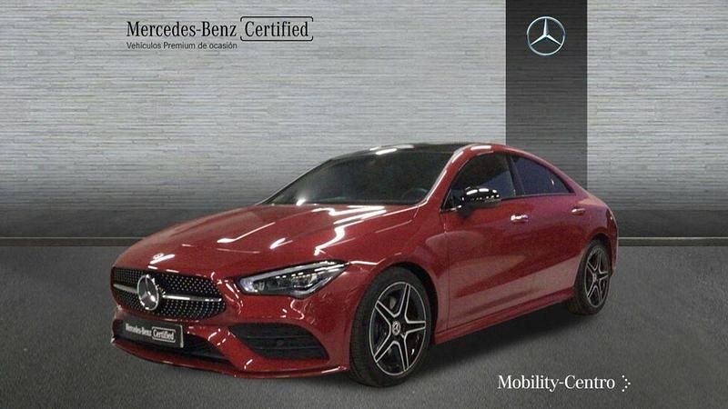 Rojo Usado 2023 Mercedes 200 Utilitario | 41.900 € (Precio justo) - Imagen 1/4