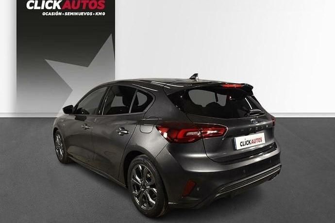 Usado Ford Focus ST-Line 125 CV (91 kW) 2024 Blanco