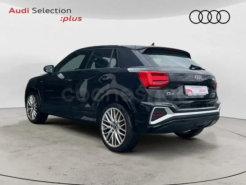 Usado Audi Q2 Ambiente 116 CV (85 kW) 2023 Negro SUV