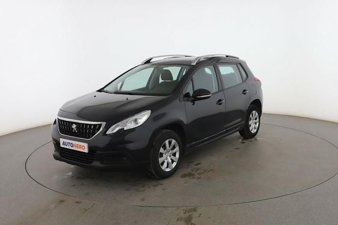 Gris Usado 2017 Peugeot 2008 Access SUV | 7799 € (Super precio) - Imagen 1/3