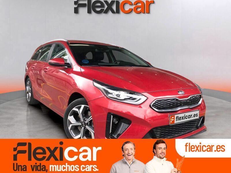 Rojo Usado 2021 Kia Ceed GT-Line Familiar | 14.990 € (Buen precio) - Imagen 1/4