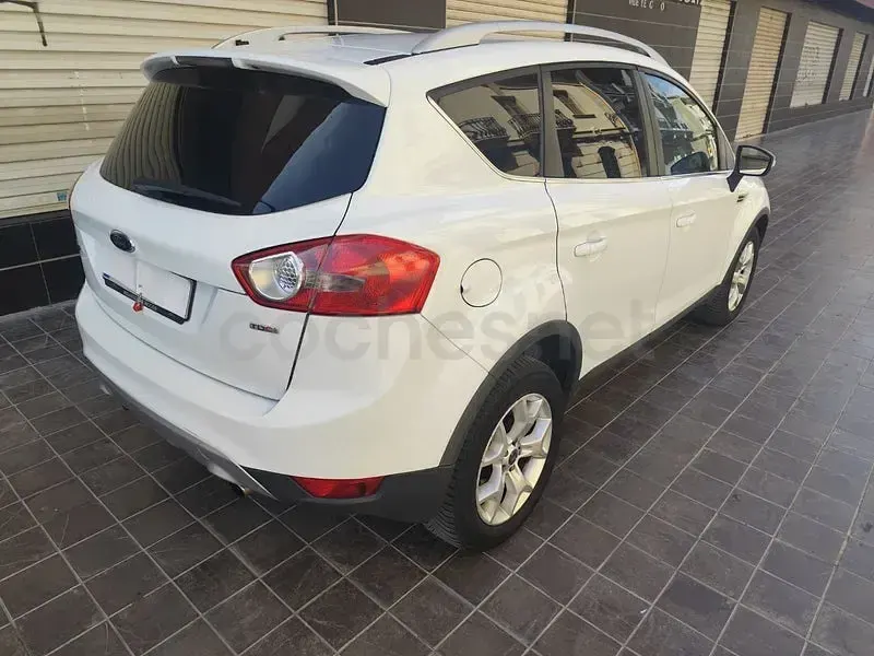 Usado Ford Kuga Titanium 140 CV (102 kW) 2010 Blanco SUV