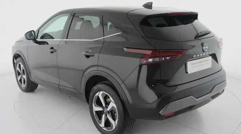 Usado Nissan Qashqai N-Connecta 160 CV (117 kW) 2024 Negro zaino SUV