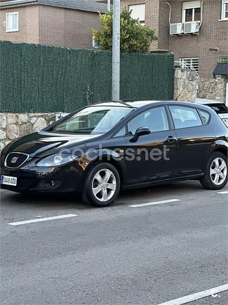 Negro Usado 2008 Seat Leon Ecomotive Berlina | 4997 € (Precio justo) - Imagen 1/1
