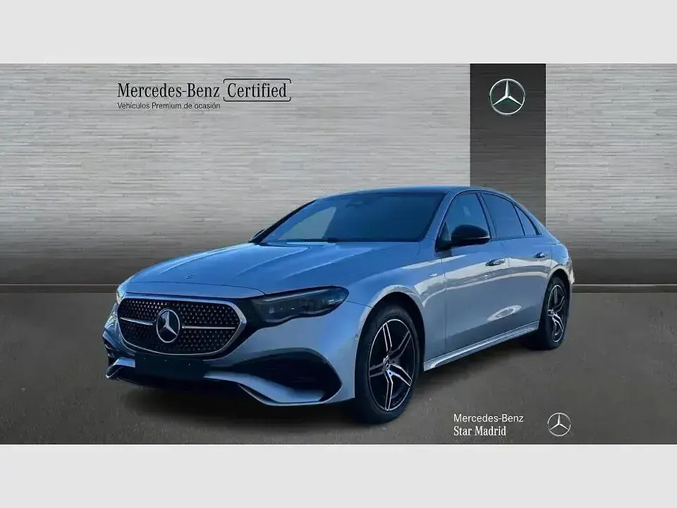 Usado Mercedes E300 313 CV (230 kW) 2025 Berlina