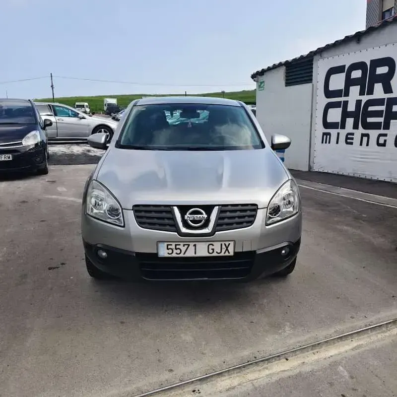Usado Nissan Qashqai Acenta 141 CV (103 kW) 2008 Gris SUV