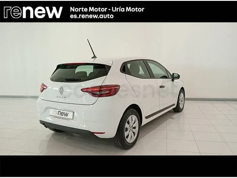 Usado Renault Clio V SE 67 CV (49 kW) 2023 Blanco Berlina