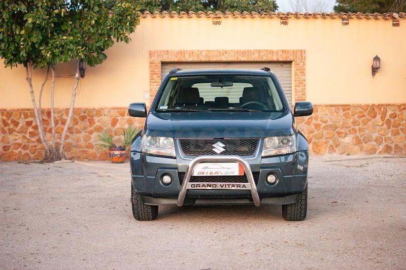 Usado Suzuki Grand Vitara 129 CV (94 kW) 2007 Verde SUV