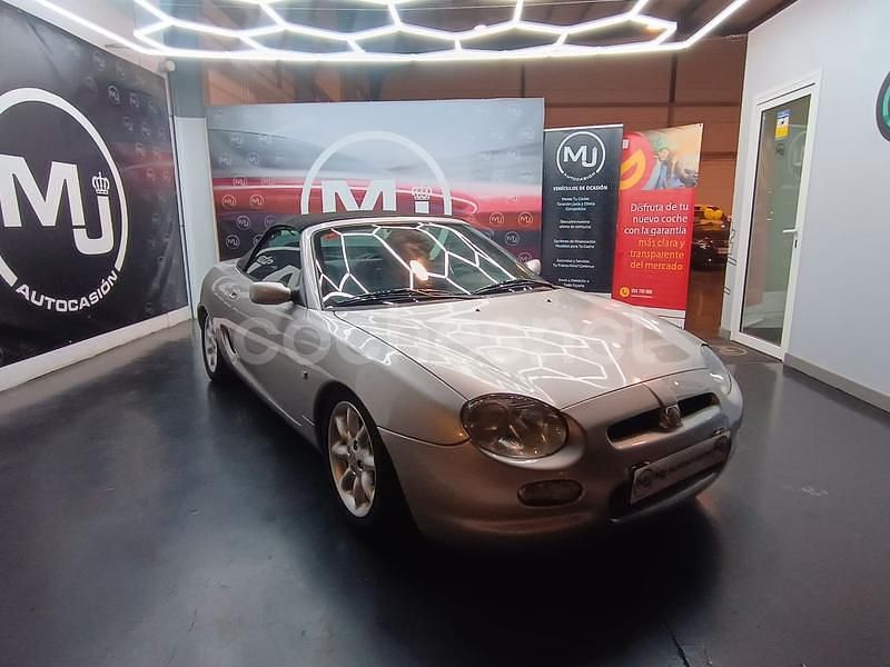 Gris / plata Usado 2001 MG F Descapotable | 6990 € - Imagen 1/4