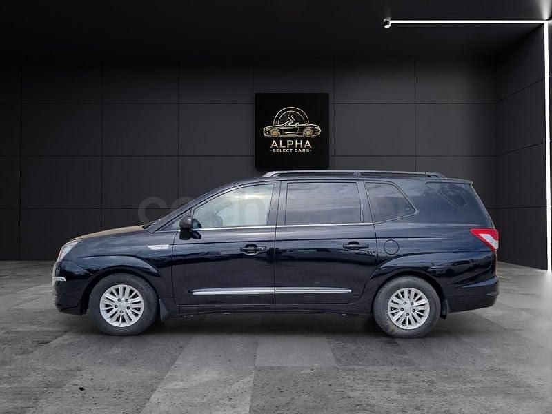 Usado Ssangyong (KGM) Rodius 178 CV (130 kW) 2018 Negro Monovolumen
