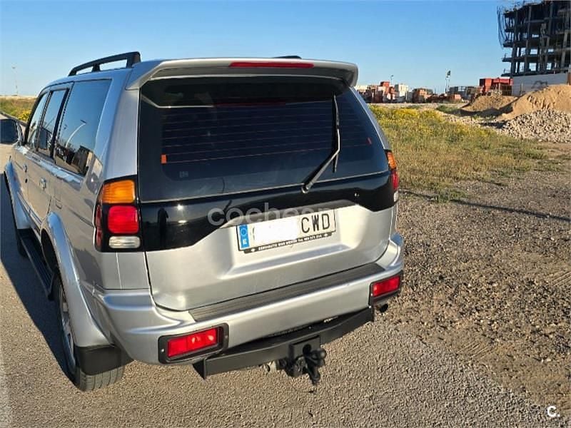 Usado Mitsubishi Montero Sport Intense 133 CV (97 kW) 2004 Gris / plata SUV
