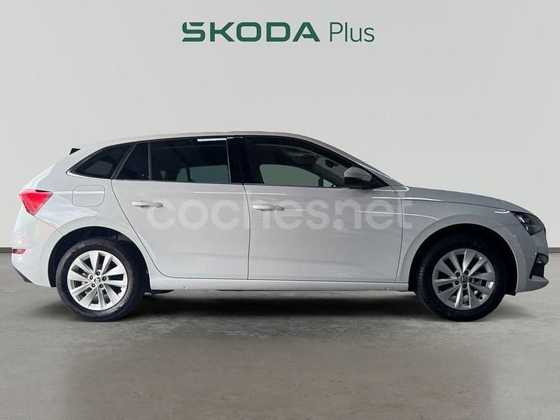 Usado Skoda 110 R Ambition 110 CV (80 kW) 2024 Blanco Berlina