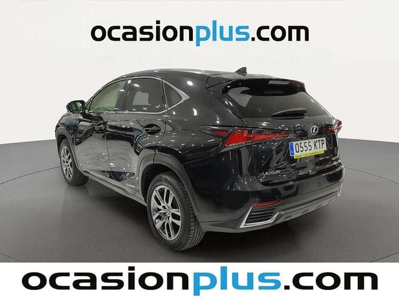 Usado Lexus NX300h Executive Line 197 CV (144 kW) 2019 Negro SUV