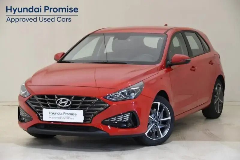 Rojo Usado 2023 Hyundai i30 | 18.990 € (Precio justo) - Imagen 1/4