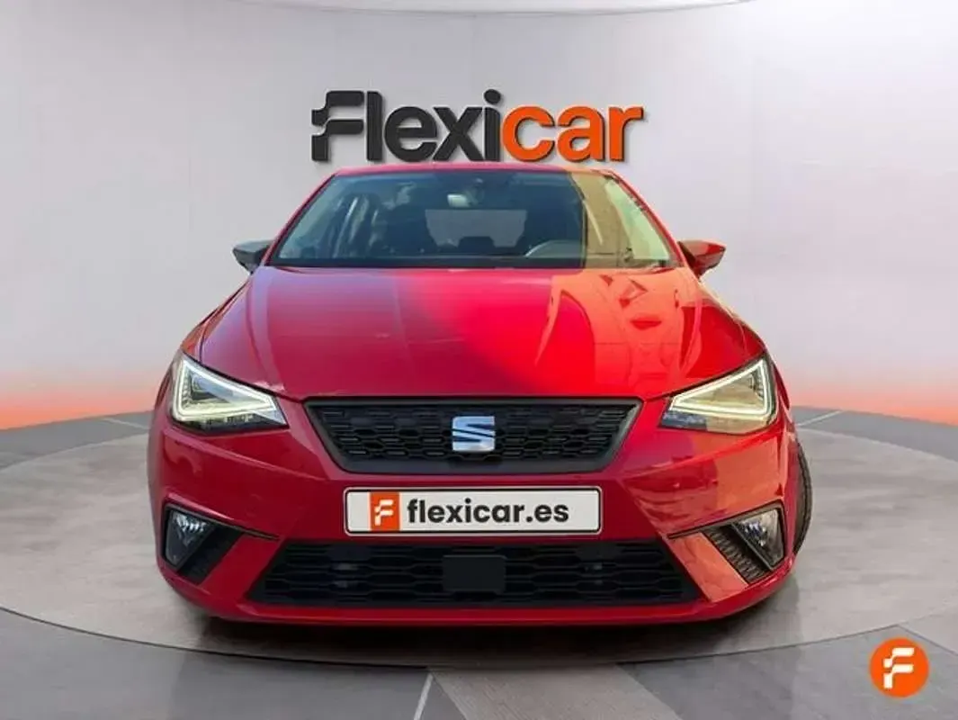 Usado Seat Ibiza Style 116 HP (85 kW) 2022 Vermelho Citadino