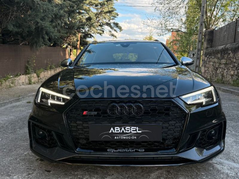 Usado Audi RS4 450 CV (330 kW) 2019 Negro Familiar