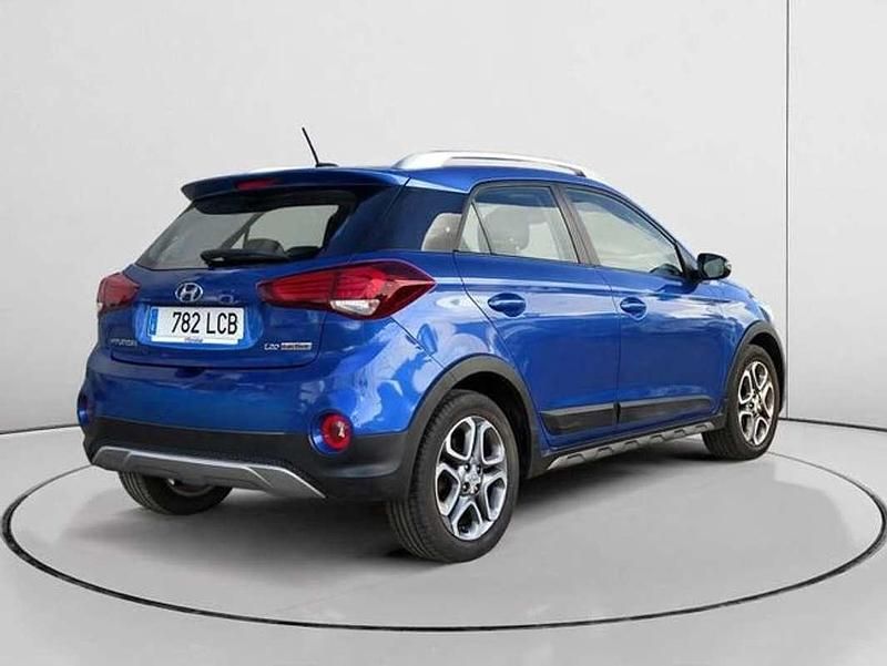 Begagnad Hyundai i20 Active 100 HK (73 kW) 2019 Blå Halvkombi