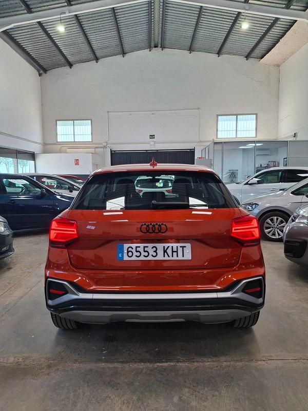 Usado Audi Q2 Sport 116 CV (85 kW) 2018 Naranja SUV