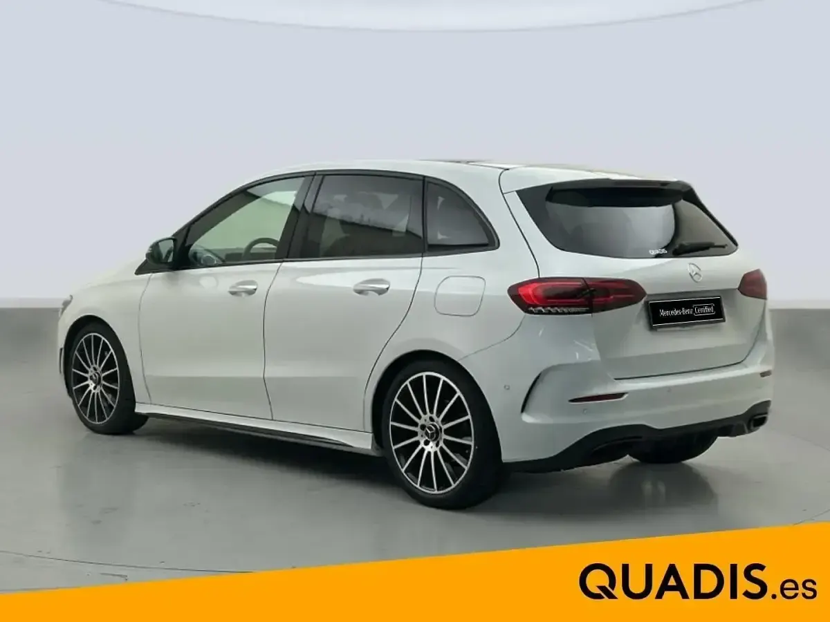 Usado Mercedes B180 116 CV (85 kW) 2021 Blanco Utilitario