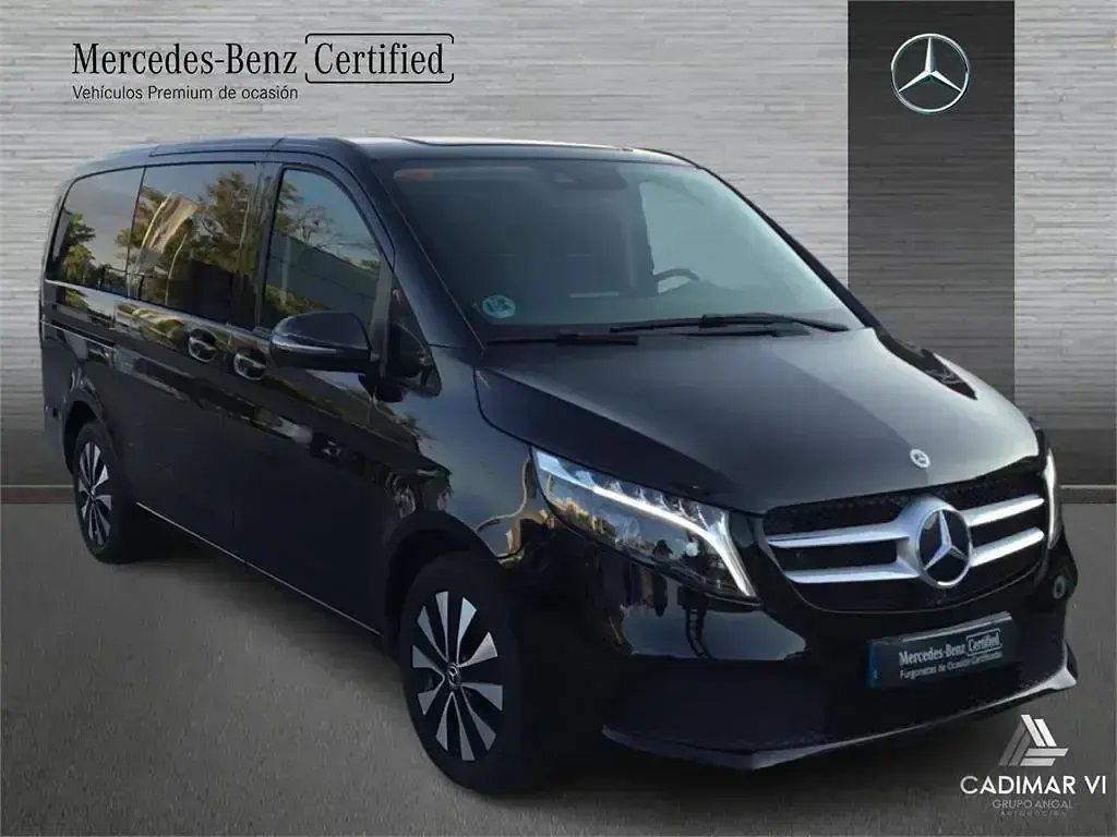 Usado Mercedes V250 190 CV (139 kW) 2023 Negro Monovolumen