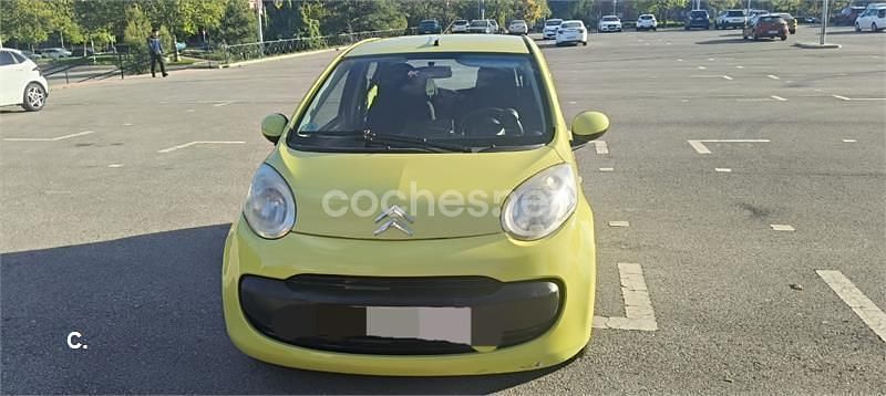 Usado Citroën C1 68 CV (50 kW) 2006 Amarillo Utilitario