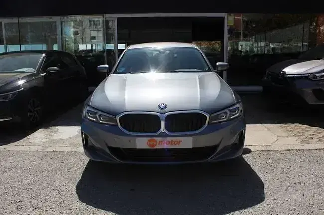 Usado BMW 320e 204 CV (150 kW) 2024 Gris Berlina