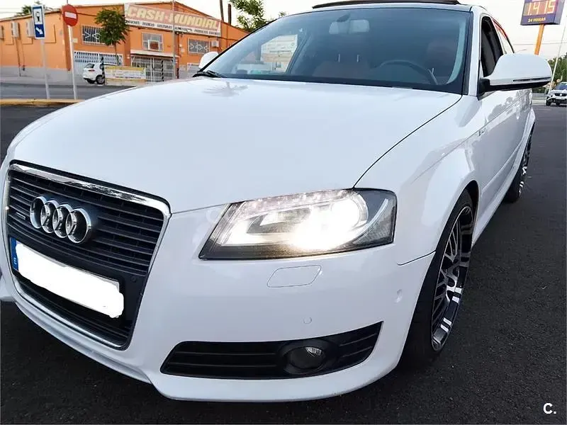 Usado Audi A3 Ambition 170 CV (125 kW) 2009 Blanco Utilitario