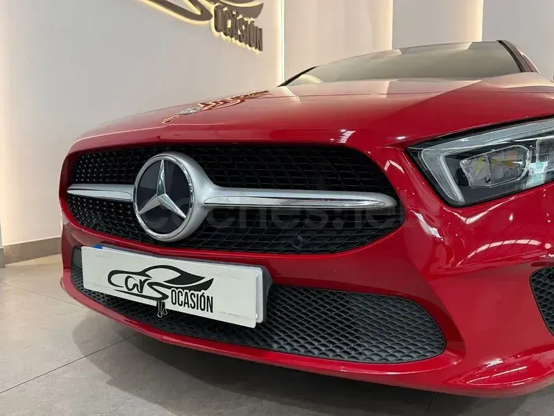 Usado Mercedes A180 136 CV (100 kW) 2020 Rojo Berlina