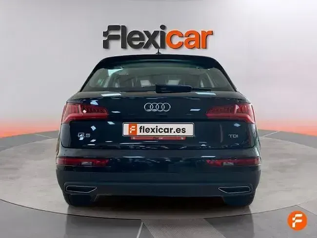 Usado Audi Q5 150 CV (110 kW) 2018 Negro SUV
