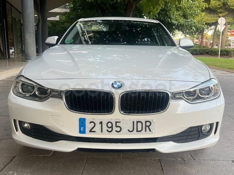 Usado BMW 318 Gran Turismo 150 CV (110 kW) 2015 Blanco Berlina