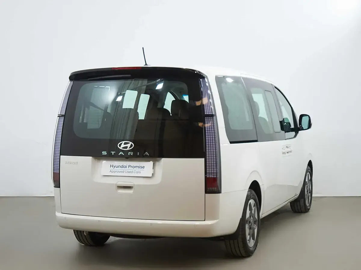 Usado Hyundai Staria Style 227 CV (166 kW) 2025 Monovolumen