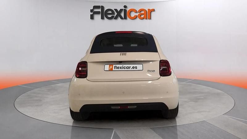 Usado Fiat 500e Icon 86 kW (118 CV) 2022 Blanco Descapotable