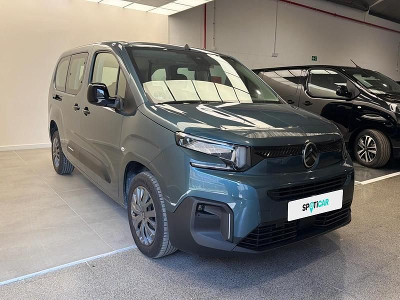 Usado Citroën Berlingo 130 CV (95 kW) 2025 Azul Monovolumen