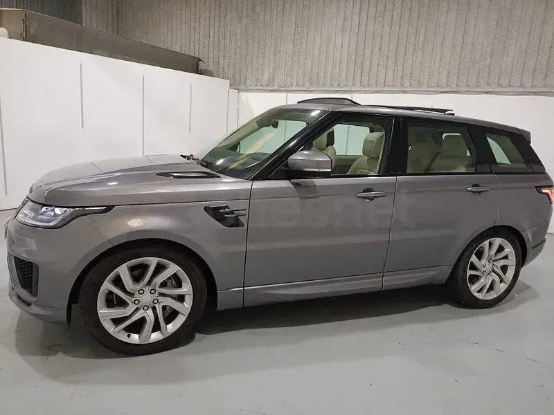 Usado Land Rover Range Rover Sport HSE 300 CV (220 kW) 2021 Gris / plata SUV