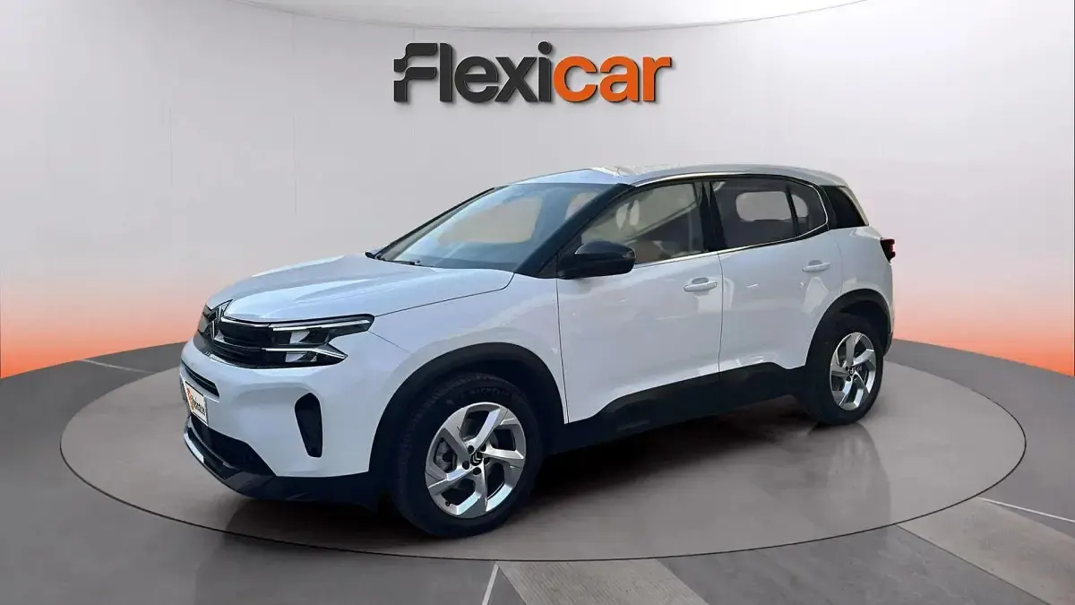 Begagnad Citroën C5 Aircross Feel 131 HK (96 kW) 2023 Vit SUV
