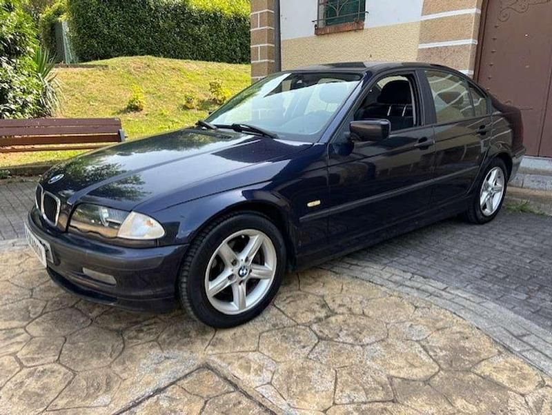 Azul Usado 1998 BMW 320 Berlina | 4900 € (Caro) - Imagen 1/4