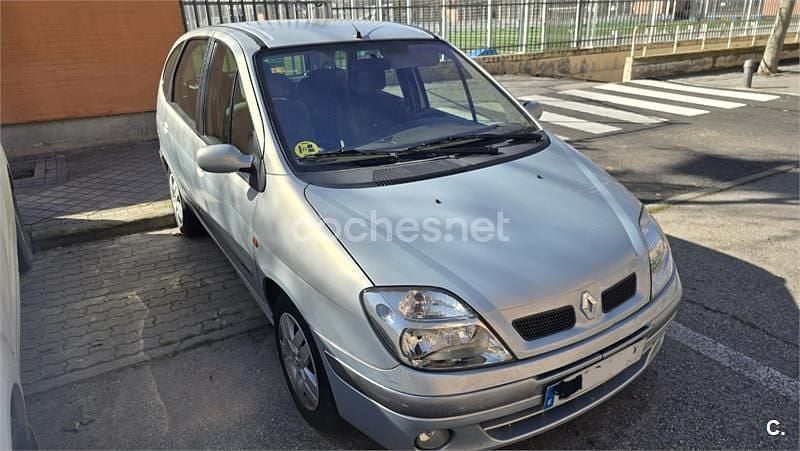 Usado Renault Scénic Authentique 115 CV (84 kW) 2003 Azul Monovolumen
