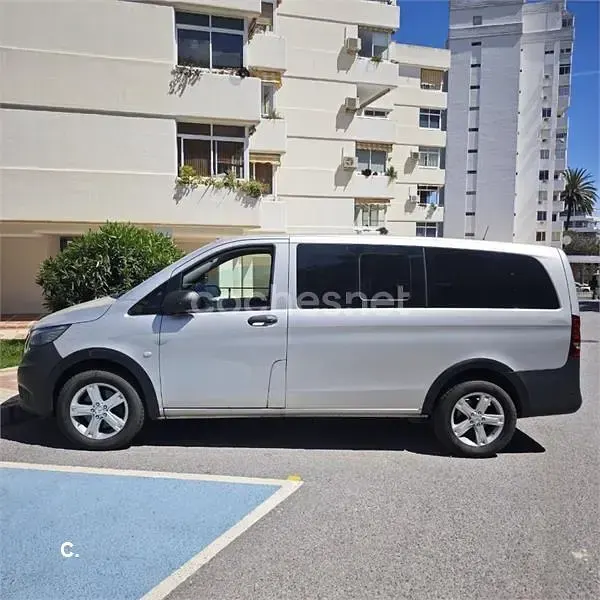 Usado Mercedes V220 Marco Polo 163 CV (119 kW) 2016 Gris / plata Monovolumen