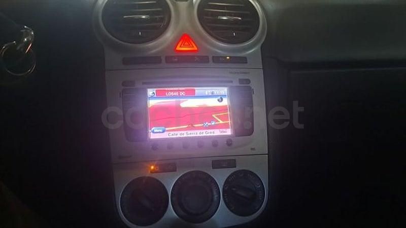 Usado Opel Corsa Selective 85 CV (62 kW) 2012 Blanco Utilitario