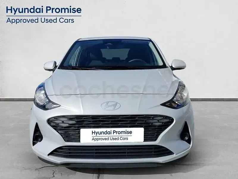 Nuevo Hyundai i10 63 CV (46 kW) 2026 Gris / plata Utilitario