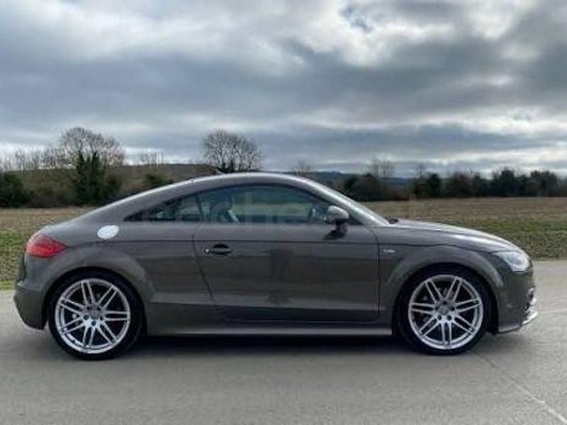 Usado Audi TT S-Line 160 CV (117 kW) 2013 Gris / plata Coupe