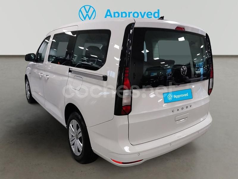 Usado VW Caddy Maxi 122 CV (89 kW) 2025 Blanco Monovolumen