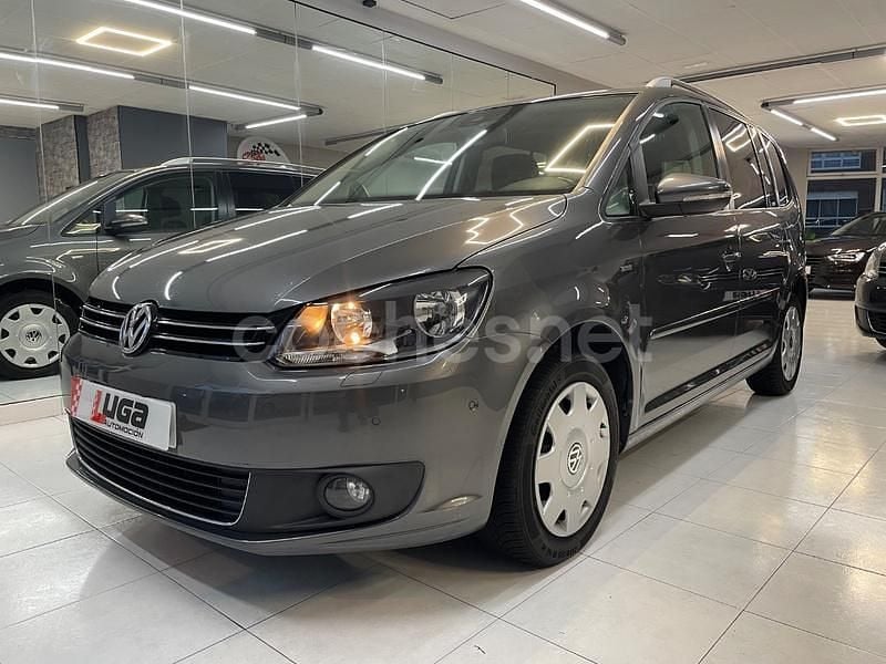Gris / plata Usado 2013 VW Touran Sport Monovolumen | 12.990 € (Precio justo) - Imagen 1/4