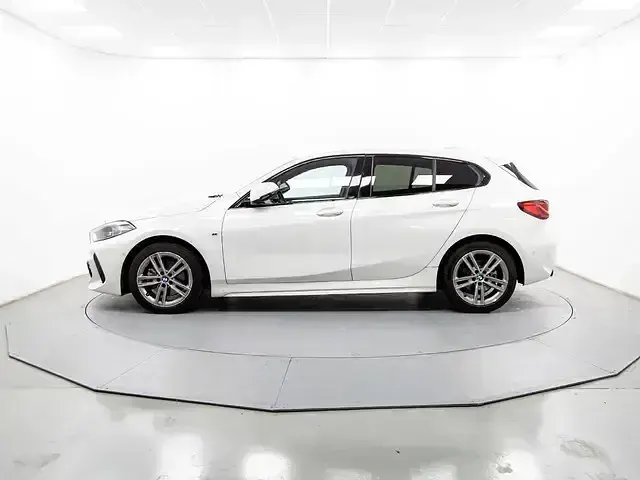 Occasion BMW 118 Comfort Edition 150 PK (110 kW) 2023 Wit Hatchback